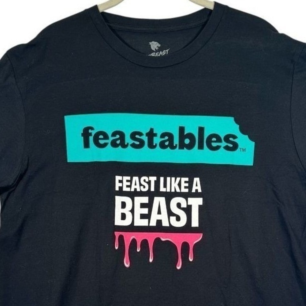 Feastables "Feast Like a Beast" Men's Size L Graphic T Shirt